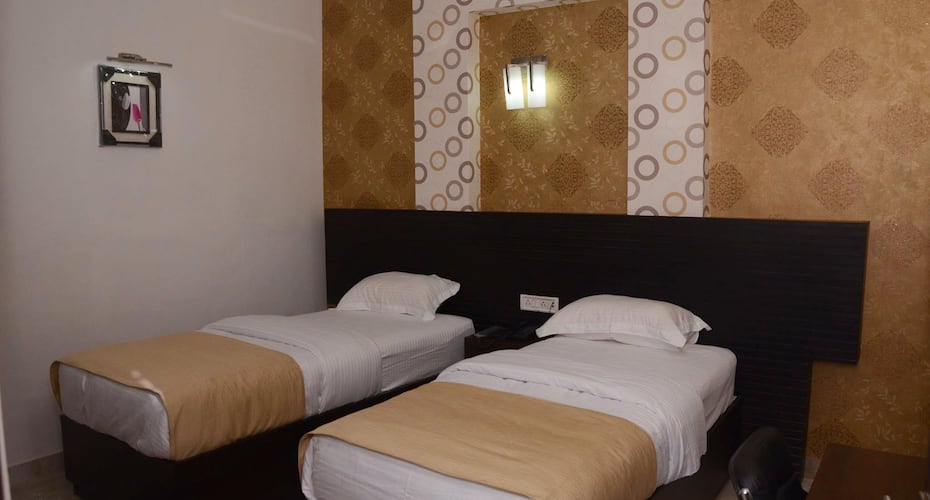 Hotel Park Plaza, Varanasi 3